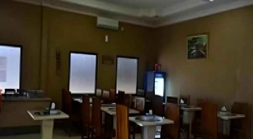 Hotel Khalista Purwakarta Exterior foto